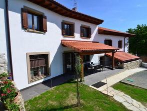 拉卡德纳,揭秘全球金融变革的领军人物