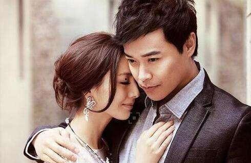 转身另嫁后未婚夫悔不当初,一段错过的爱情救赎之旅